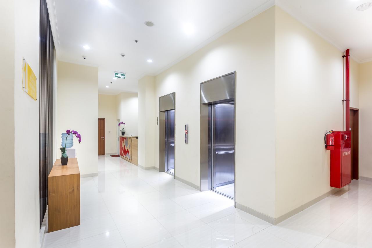 Astera Hotel Bintaro Serpong Ngoại thất bức ảnh